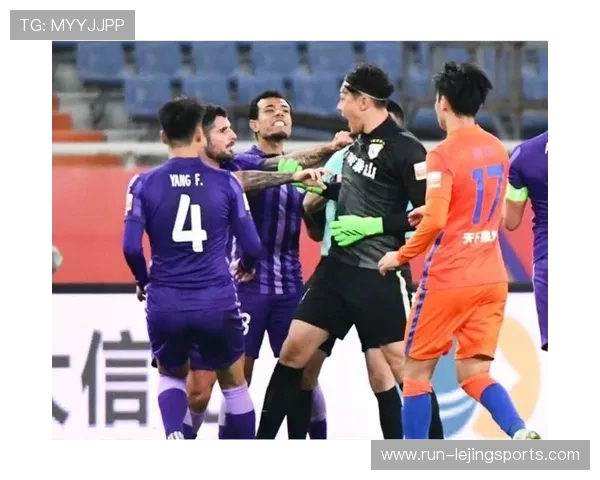 足球巨星文身故事揭秘彰显个性符号背后的热血与信仰